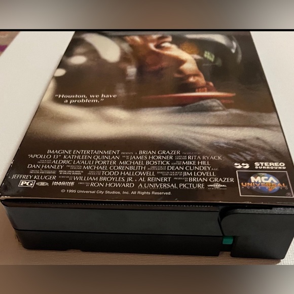 Apollo 13
VHS tape 1995
MCA Universal Home Video 82418
Tom Hanks
Kevin Bacon - Picture 2 of 8